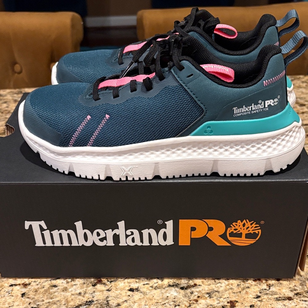 Timberland PRO Women’s Teal and Pink Sneakers